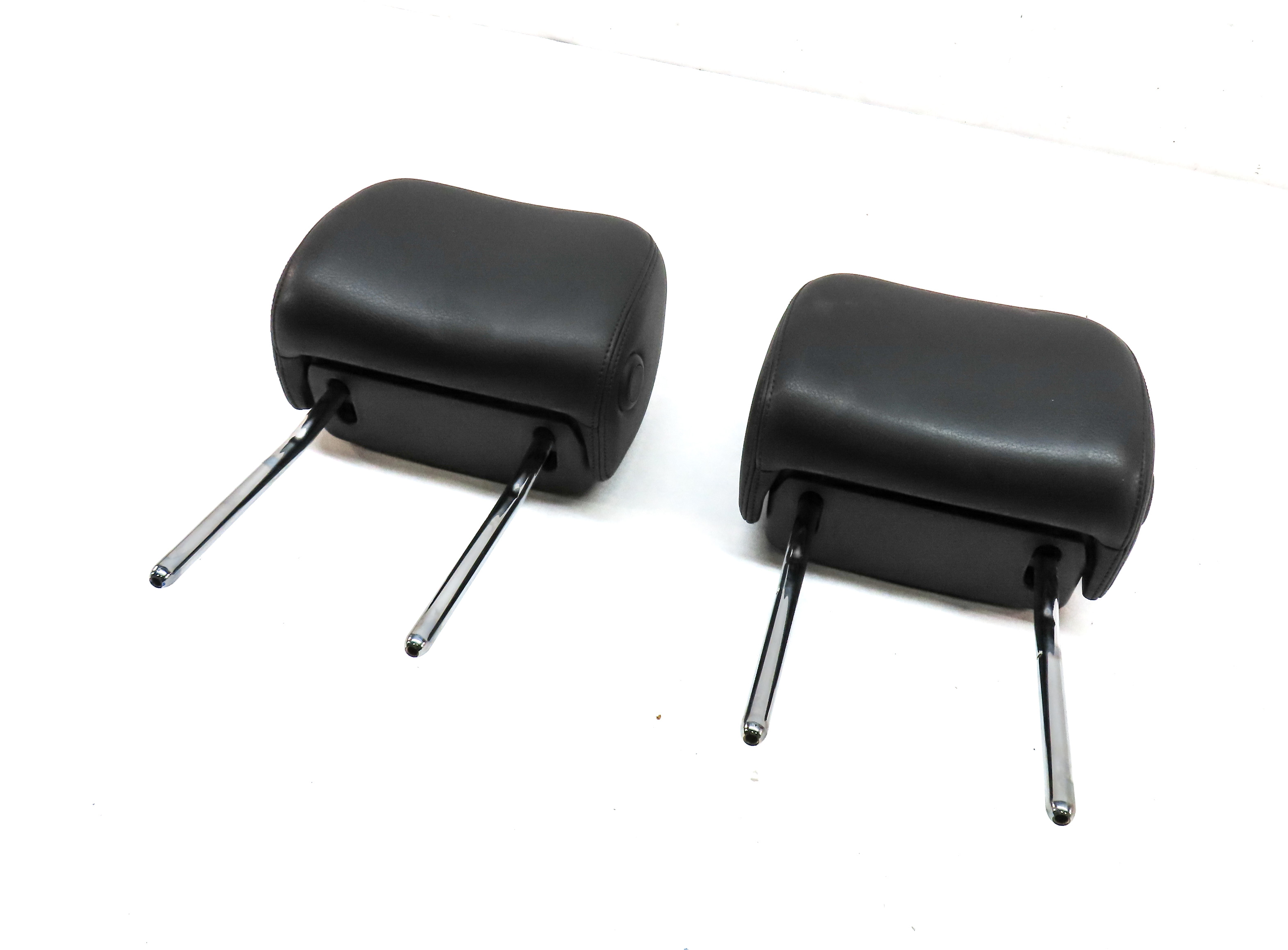 12-18 AUDI A6 A7 S6 S7 RS7 (C7 4G8) FRONT LEFT & RIGHT SEAT HEADREST SET (BLACK) — exact item pictured